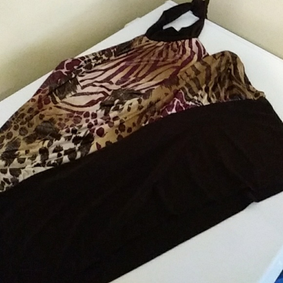 Top - Picture 2 of 3